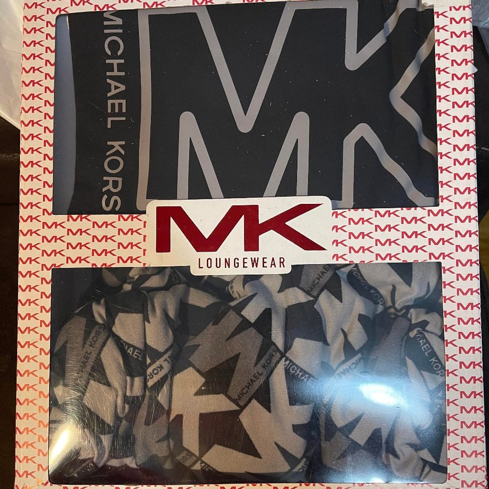 Michael Kors lounge set
